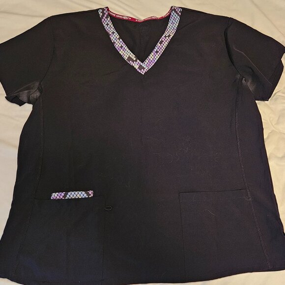Black w/ multi-colored accents Divine Curves Stretch scrubs top - 1X - Picture 1 of 1
